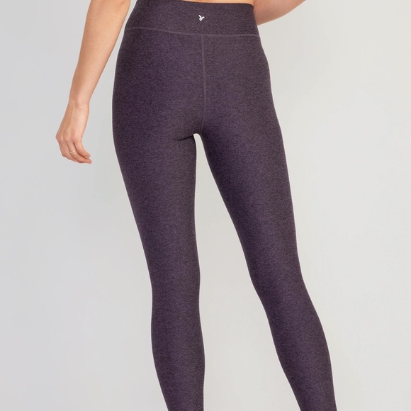 NWT OLD NAVY Extra High-Waisted Cloud+ 7/8 Leggings Color: Nebula SIZE MEDUIM - Picture 2 of 7